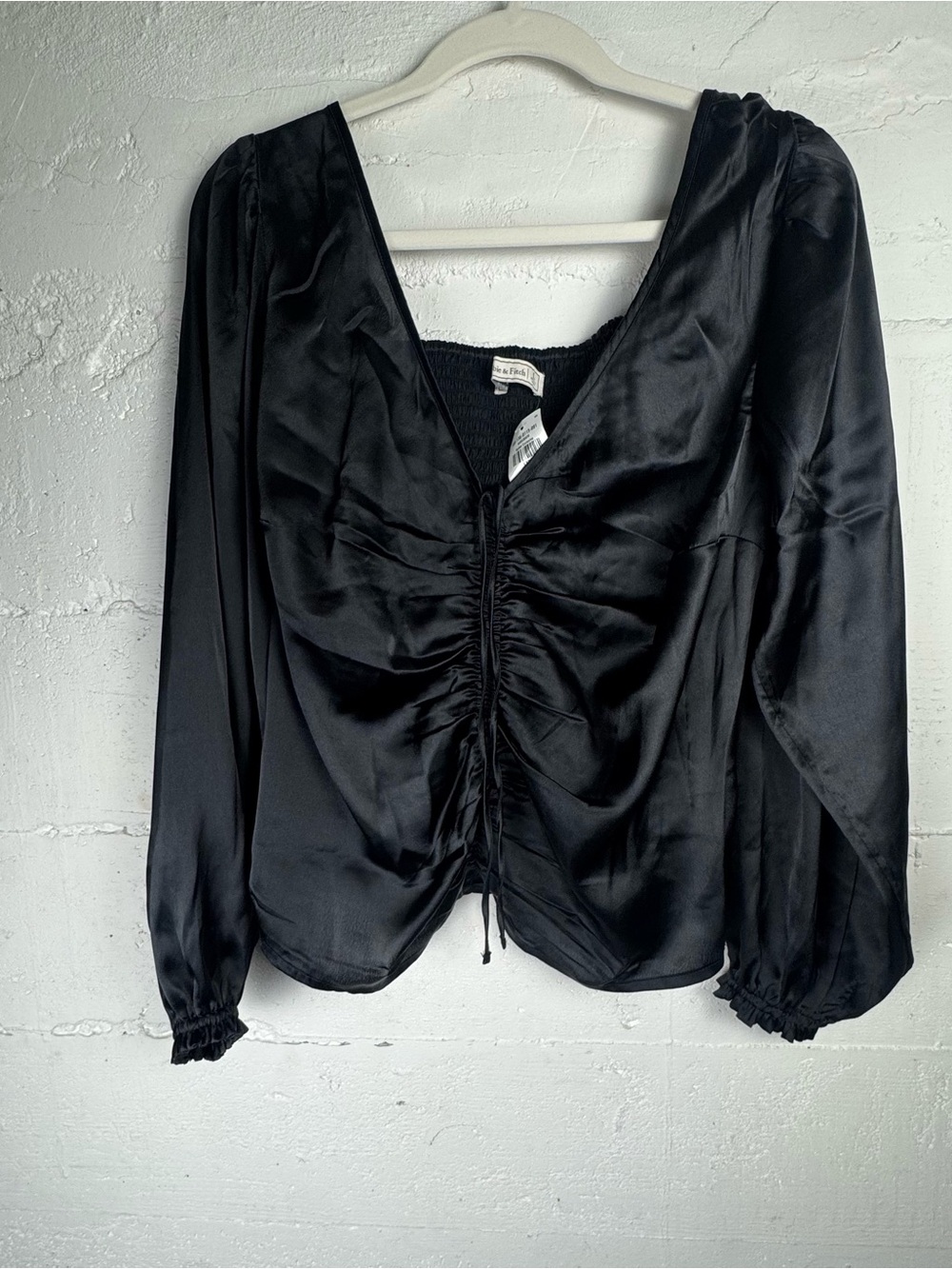 Abercrombie & Fitch Black Long Sleeve Tie Front Cinch‎ Top  Satin Balloon L NWT